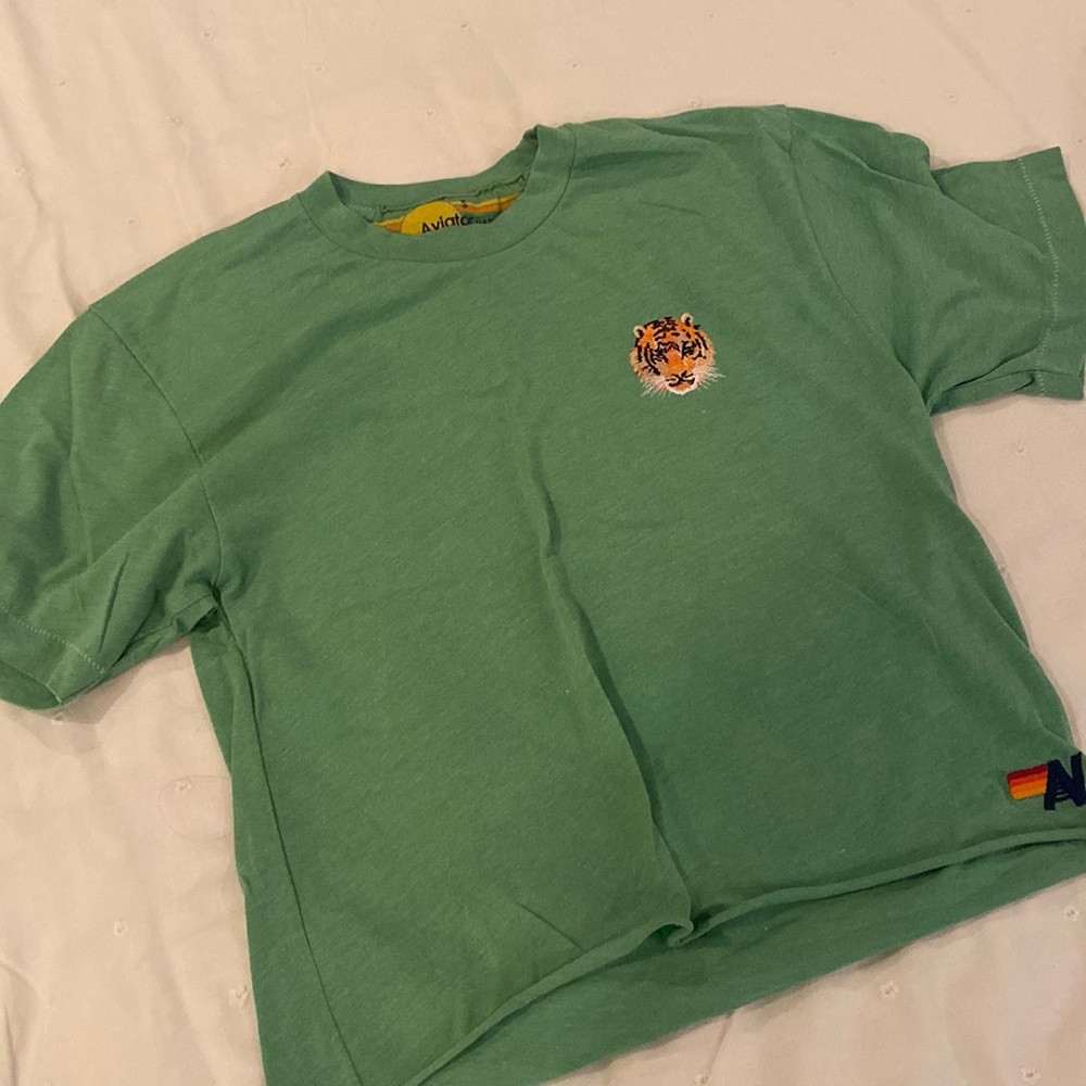 Aviator small green lion shirt